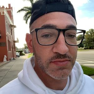 Meet your Posher, Brian j canard